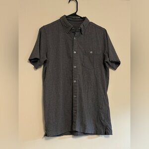 KÜHL Organic Cotton Short Sleeve Button Down Shirt Small Charcoal Gray Cotton